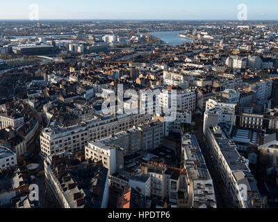 La ville de Nantes vu du haut de la "Tour Bretagne'. Banque D'Images