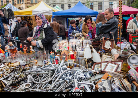 Samedi marché aux puces de Naschmarkt, Vienne, Autriche, Europe Banque D'Images