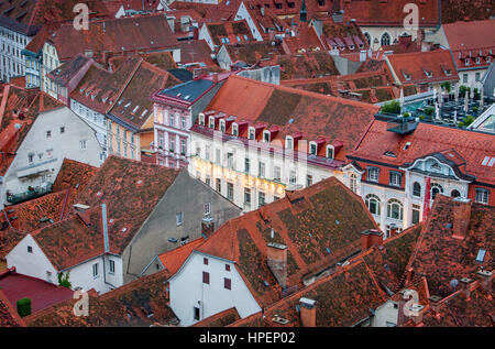 Toits de la ville, vue du Schlossberg, Castle Mountain, Graz, Autriche Banque D'Images