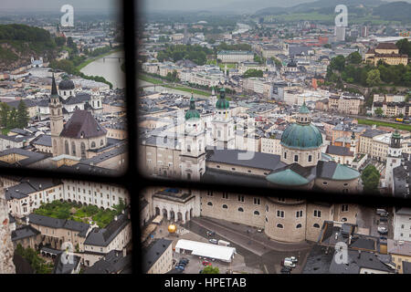 Vue depuis la Forteresse Hohensalzburg, Salzbourg, Autriche Banque D'Images