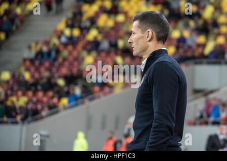 29 avril 2015 : l'entraîneur de Costantin Galca FCSB en action au cours de la Liga je jeu Soccer Roumanie entre FC Steaua Bucarest ROU et ASA 2013 Targu Mures ROU au niveau national Arena, Bucarest, Roumanie ROU. Foto : Catalin Soare Banque D'Images