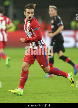 Leverkusen, Allemagne. Feb 21, 2017. Ligue des Champions, Roand de 16, 1ère manche, Bayer Leverkusen vs Atletico Madrid, Antoine Griezmann (Atletico Madrid) laeuft. Credit : Juergen Schwarz/Alamy Live News Banque D'Images