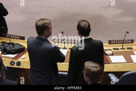 Organisation des Nations Unies, New York, USA. Feb 21, 2017. Les membres du Conseil de sécurité a rendu hommage à Vitaly I. Churkin, Représentant permanent de la Fédération de Russie à l'ONU, qui est décédé le 20 février aujourd'hui au siège des Nations Unies à New York. Photo : Luiz Rampelotto/EuropaNewswire | Conditions de crédit dans le monde entier : dpa photo alliance/Alamy Live News Banque D'Images