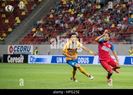 11 juillet 2015 : Sofian Moussa # 9 de d'arrière et Gabriel Iancu # 80 du FCSB en action au cours de la Liga Football Profesionista de Foteballe Roumanie LPF - FC Steaua Bucarest vs d'arrière à l'arène nationale, Bucarest, Roumanie ROU. Foto : Catalin Soare Banque D'Images