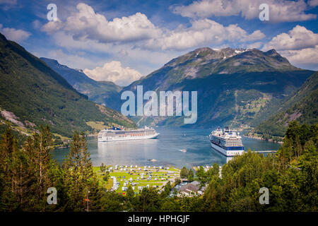 Et Geirangerfjord Geiranger, More og Romsdal (Norvège) Banque D'Images