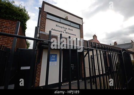 Kingdom Hall est un lieu de culte utilisé par les témoins de Jéhovah. Cette salle est à Westcliff on Sea, Essex, Royaume-Uni Banque D'Images