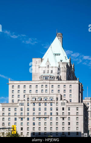 L'Hôtel Vancouver avec son toit vert distinctif était autrefois le plus haut bâtiment de Vancouver, Canada. Banque D'Images