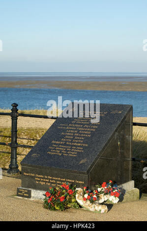 Mémorial à Morecambe Bay d'hélicoptère survenu en 2006 Banque D'Images