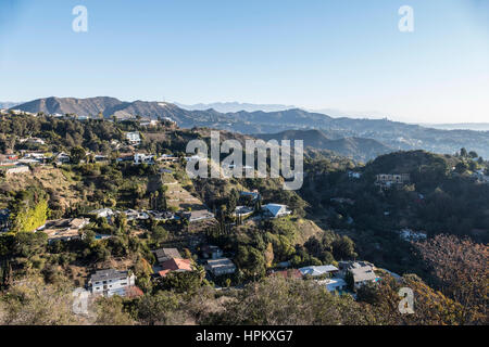 Los Angeles, Californie, USA - 1 janvier, 2015 : Nouvelle ans matin sous le signe de Hollywood dans les collines de Los Angeles. Banque D'Images