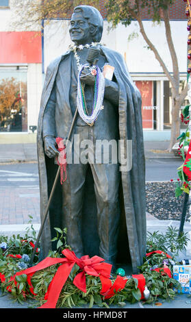 Une statue en bronze de James Brown à Augusta, en Géorgie, honore le « parrain de la soul » dans sa ville natale, célébrant sa carrière musicale légendaire. Banque D'Images