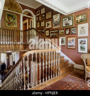 Un escalier de style victorien. Banque D'Images