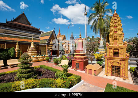 Une vue de la Wat Preah Prom Rath temple complexe à Siem Reap, Cambodge. Banque D'Images