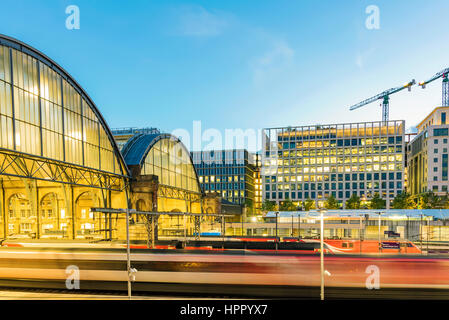 Londres - Juillet 06, 2016 : l'intérieur de Kings Cross St Pancras International qui est une station principale de Londres où vous pouvez prendre l'Eurostar Banque D'Images