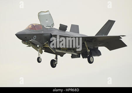 RAF's premier Lockheed Martin F-35B Lightning II Joint Strike Fighter JSF Avion. Vu au Royal International Air Tattoo, Fairford, Airshow. Banque D'Images
