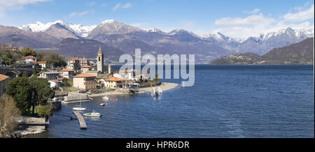 Cremia lac de Côme, Italie : image saisissante de la village de Cremia Banque D'Images