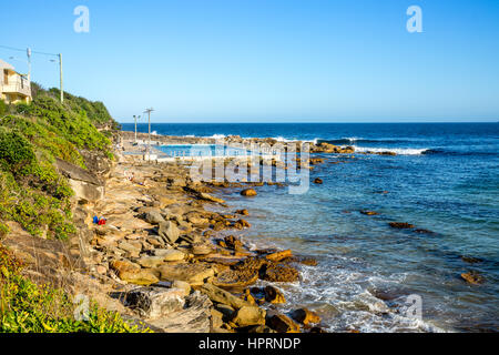 Plage d'eau douce dans la région de Sydney et sa piscine d'eau douce,océan,Sydney, Australie Banque D'Images