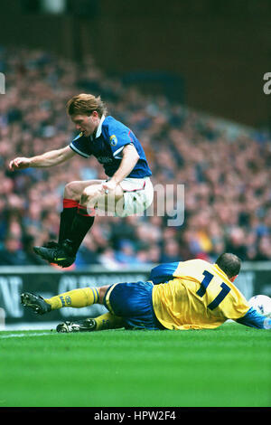 STUART MCCALL Glasgow Rangers FC 23 mars 1998 Banque D'Images