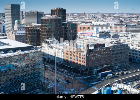 Hiver neige paysage urbain de Copenhague après avoir pris de l'hôtel de ville vue de la tour nord-ouest à la recherche de nouvelles tours Axel vers Frederiksberg Banque D'Images