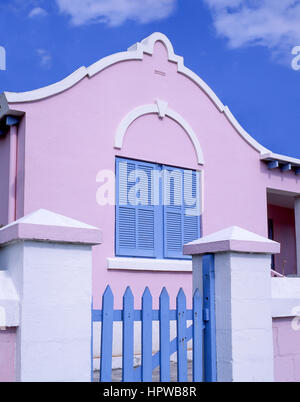 Chambre pastel traditionnel, St.George's Town, St.George's Parish, Bermudes Banque D'Images