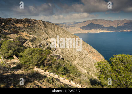 Ruines de Cabo Tinoso canons près de Carthagène Mazarron Murcia Espagne au jour ensoleillé. Banque D'Images