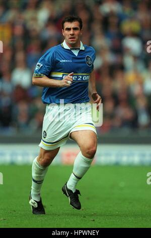 DAVID UNSWORTH Everton FC 12 Septembre 1998 Banque D'Images