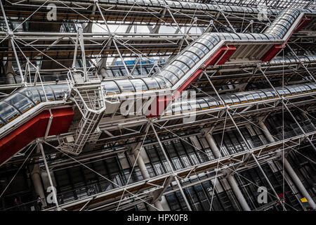 Façade du Centre de Georges Pompidou à Paris, France Banque D'Images