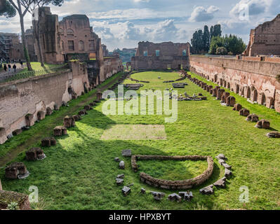 L'hippodrome de Domitien sur le Palatin à Rome, Italie Banque D'Images