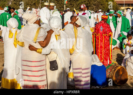 Les chrétiens éthiopiens Timkat (Epiphanie) Célébrer à la Jan Meda Terrain de sport, Addis-Abeba, Ethiopie Banque D'Images