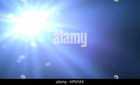 Grand soleil dans le ciel bleu avec effet lens flare Banque D'Images