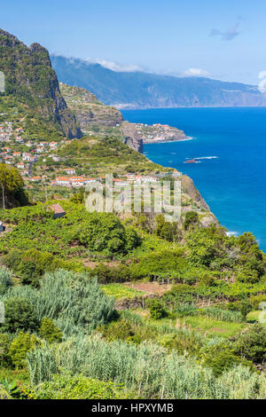 Arco de São Jorge sur la côte nord de Madère Beira Miradouro da Quinta, Madère, Portugal. Banque D'Images