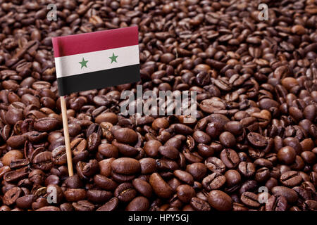 Drapeau de la Syrie bloquée en grains de café torréfié.(série) Banque D'Images