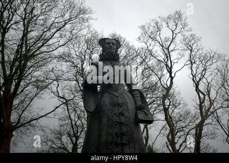 Statue de Marie, Reine des Écossais, le Palais de Linlithgow Ecosse Banque D'Images