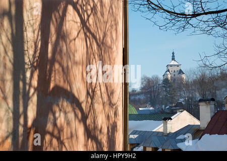 Banska Stiavnica - Slovaquie - monument de l'unesco - New Castle de soirée d'hiver Banque D'Images