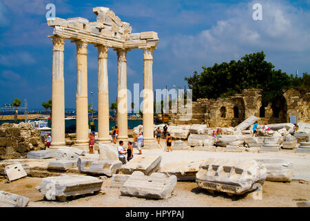 Temple d'Apollon. Côté ville ancienne. Province d'Antalya. La côte méditerranéenne. La Turquie Banque D'Images