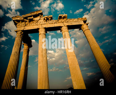 Temple d'Apollon au coucher du soleil. Côté ville ancienne. Province d'Antalya. La côte méditerranéenne. La Turquie Banque D'Images