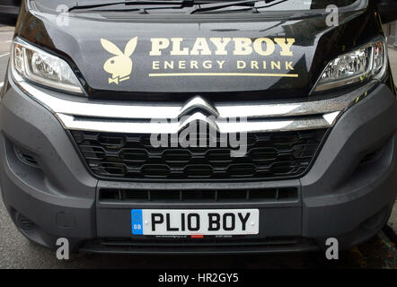 Marque Playboy energy drink véhicule promotionnel, Londres Banque D'Images