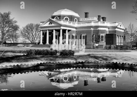 Monticello, la maison de Thomas Jefferson, Charlottesville, Virginia en noir et blanc Banque D'Images