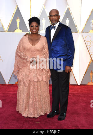 Hollywood, Californie, USA. Feb 26, 2017. LATANYA RICHARDSON et Samuel L. Jackson lors des arrivées tapis rouge pour la 89e cérémonie des Academy Awards. Credit : Lisa O'Connor/ZUMA/Alamy Fil Live News Banque D'Images