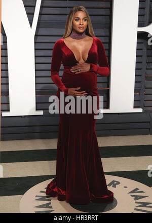 Los Angeles, Californie, USA. Feb 26, 2017. Ciara à la Vanity Fair Oscar Party 2017 Le 26 février 2017 à Beverly Hills, Californie. Credit : Mpi99/media/Alamy Punch Live News Banque D'Images