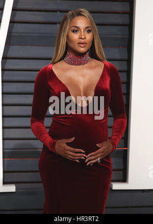 Los Angeles, Californie, USA. Feb 26, 2017. Ciara à la Vanity Fair Oscar Party 2017 Le 26 février 2017 à Beverly Hills, Californie. Credit : Mpi99/media/Alamy Punch Live News Banque D'Images