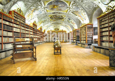 La salle théologique dans le monastère de Strahov, Prague Banque D'Images