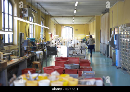 23 janvier 2017 - Brebbia, Varese, Italie. Pipe Brebbia, la plus ancienne usine Italie tuyau. Banque D'Images