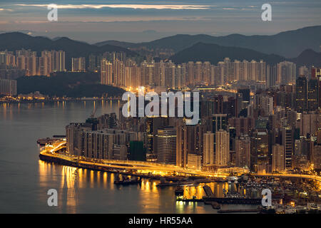 L'aube, le port de Victoria, Hong Kong Banque D'Images