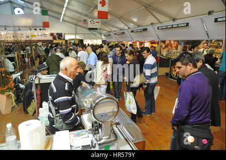 26-10-13, Alba, Italie. Marché mondial de la truffe blanche. Banque D'Images