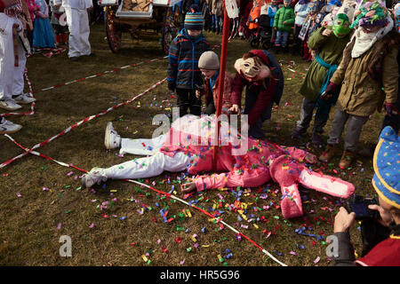 20 anniversaire du carnaval traditionnel (Masopust) à Roztoky près de Prague. Banque D'Images