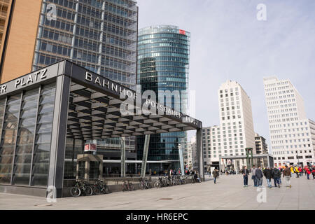 Banhof Postdamer Platz, Berlin, Allemagne Banque D'Images