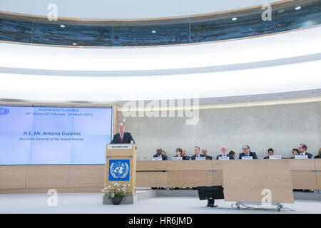 Genève, Suisse. Feb 27, 2017. Le Secrétaire Général des Nations Unies, Antonio Guterres, prononce un discours à l'ouverture de la 34e conseil des droits de l'homme session à Genève, Suisse, le 27 février, 2017. Credit : Xu Jinquan/Xinhua/Alamy Live News Banque D'Images