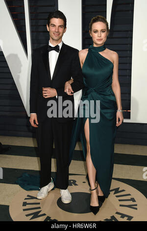 27 février 2017 - Beverly Hills, CA, États-Unis - 26 février 2017 - Beverly Hills, Californie - Alex Greenwald, Brie Larson. 2017 Vanity Fair Oscar Party au Wallis Annenberg Center. (Crédit image : © Byron Purvis/AdMedia) Banque D'Images