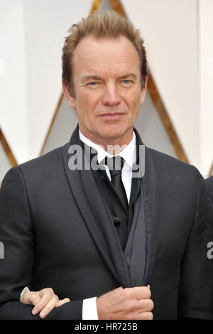 Hollywood, Californie. Feb 26, 2017. Sting assiste à la 89e annuelle des Academy Awards à Hollywood & Highland Center le 26 février 2017 à Hollywood, Californie. | Verwendung weltweit/alliance photo Credit : dpa/Alamy Live News Banque D'Images