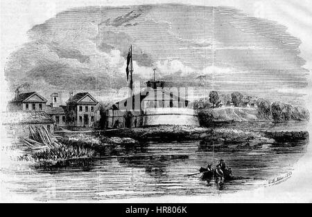 L'académie navale des États-Unis, située à Annapolis, dans le Maryland, est une institution prestigieuse qui forme les officiers de la marine américaine et du corps des Marines. Cette vue latérale montre la beauté architecturale et l'échelle du campus historique. Banque D'Images